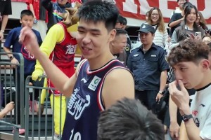 争气了！徐昕对面旧东家豪取两双 球迷给足力量！